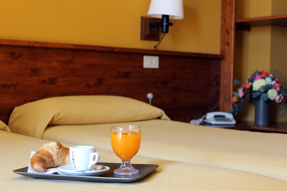 Hotel Jonio Lido di Noto ภายนอก รูปภาพ